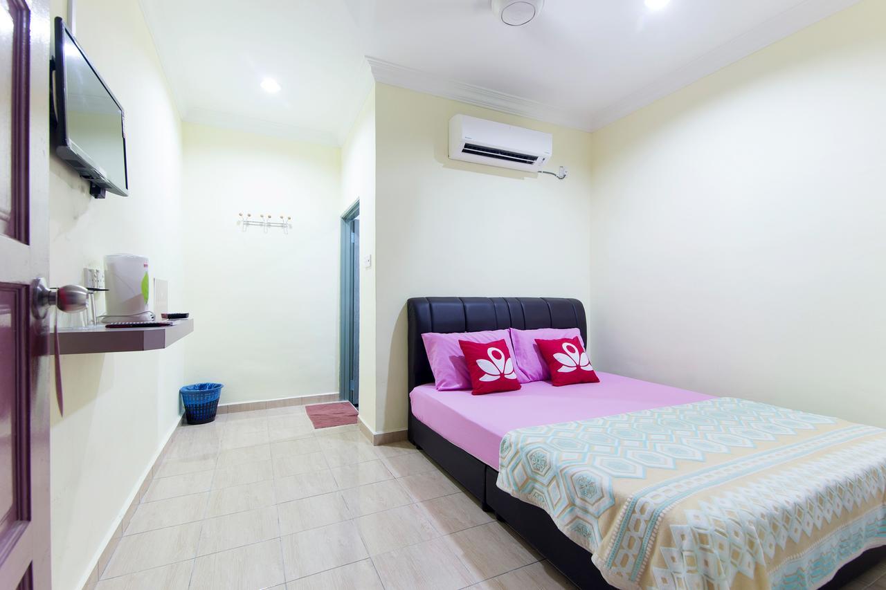 Zen Rooms Basic Kampung Guest House 랑카위 외부 사진