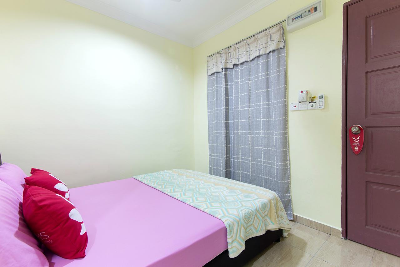 Zen Rooms Basic Kampung Guest House 랑카위 외부 사진