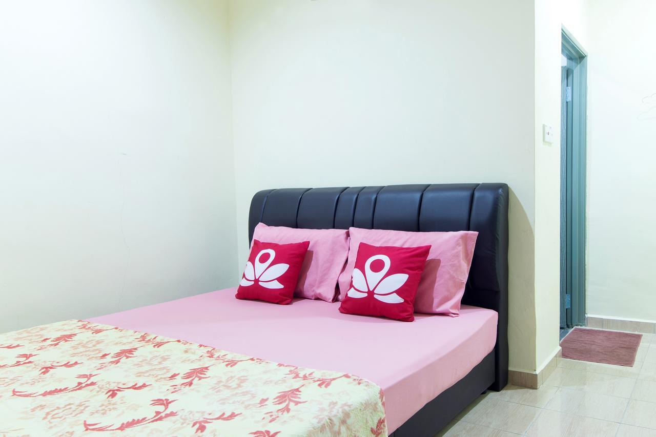 Zen Rooms Basic Kampung Guest House 랑카위 외부 사진